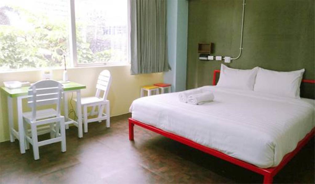 בנגקוק Saphaipae Hostel מראה חיצוני תמונה