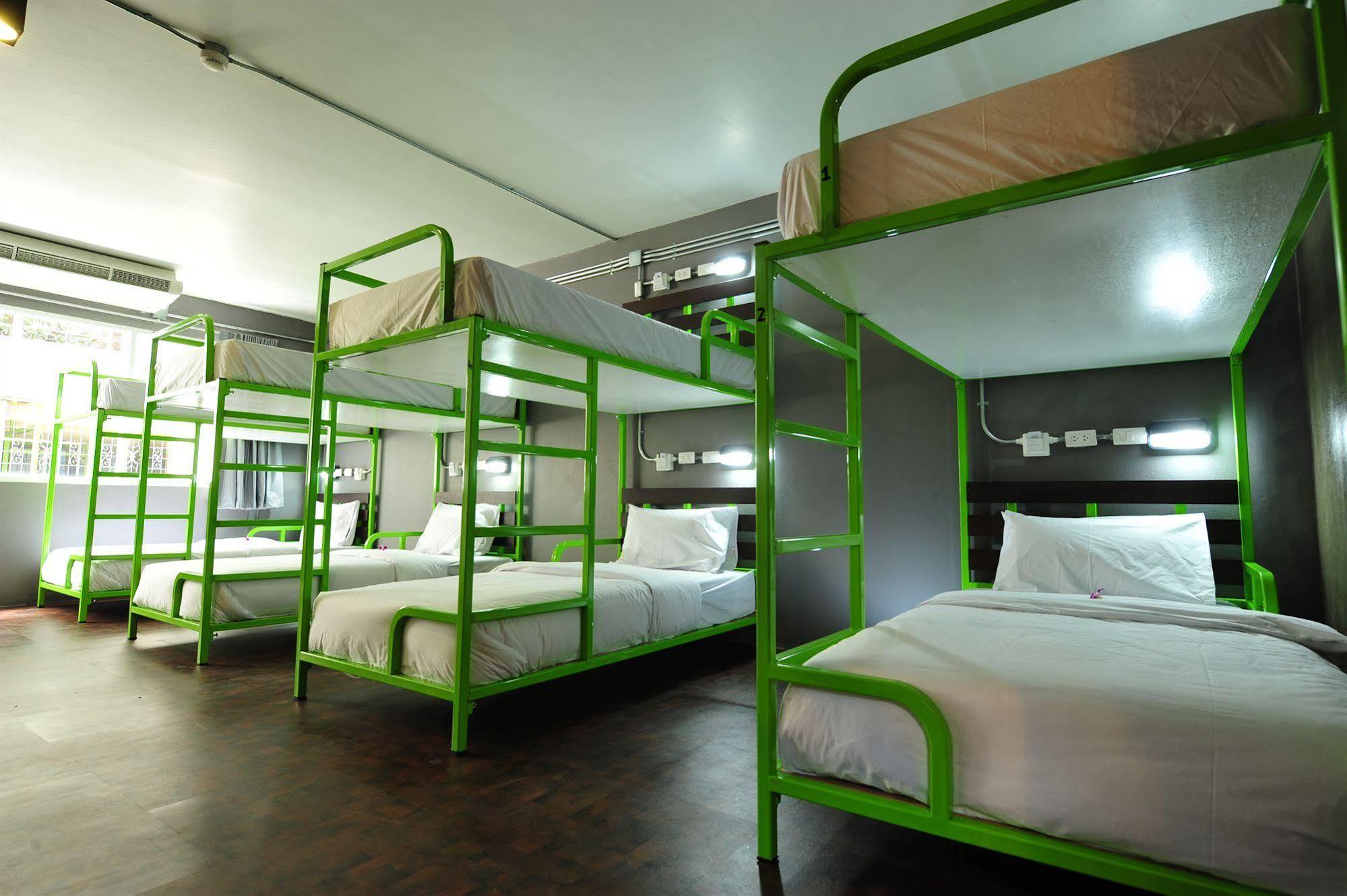 בנגקוק Saphaipae Hostel מראה חיצוני תמונה